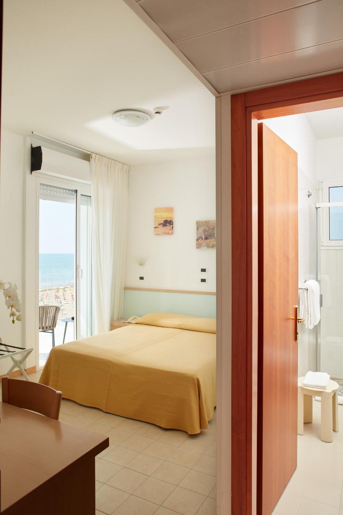 Hotel Pelikan Lignano Sabbiadoro Extérieur photo