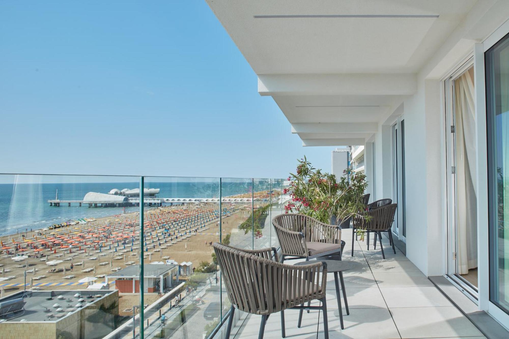 Hotel Pelikan Lignano Sabbiadoro Extérieur photo