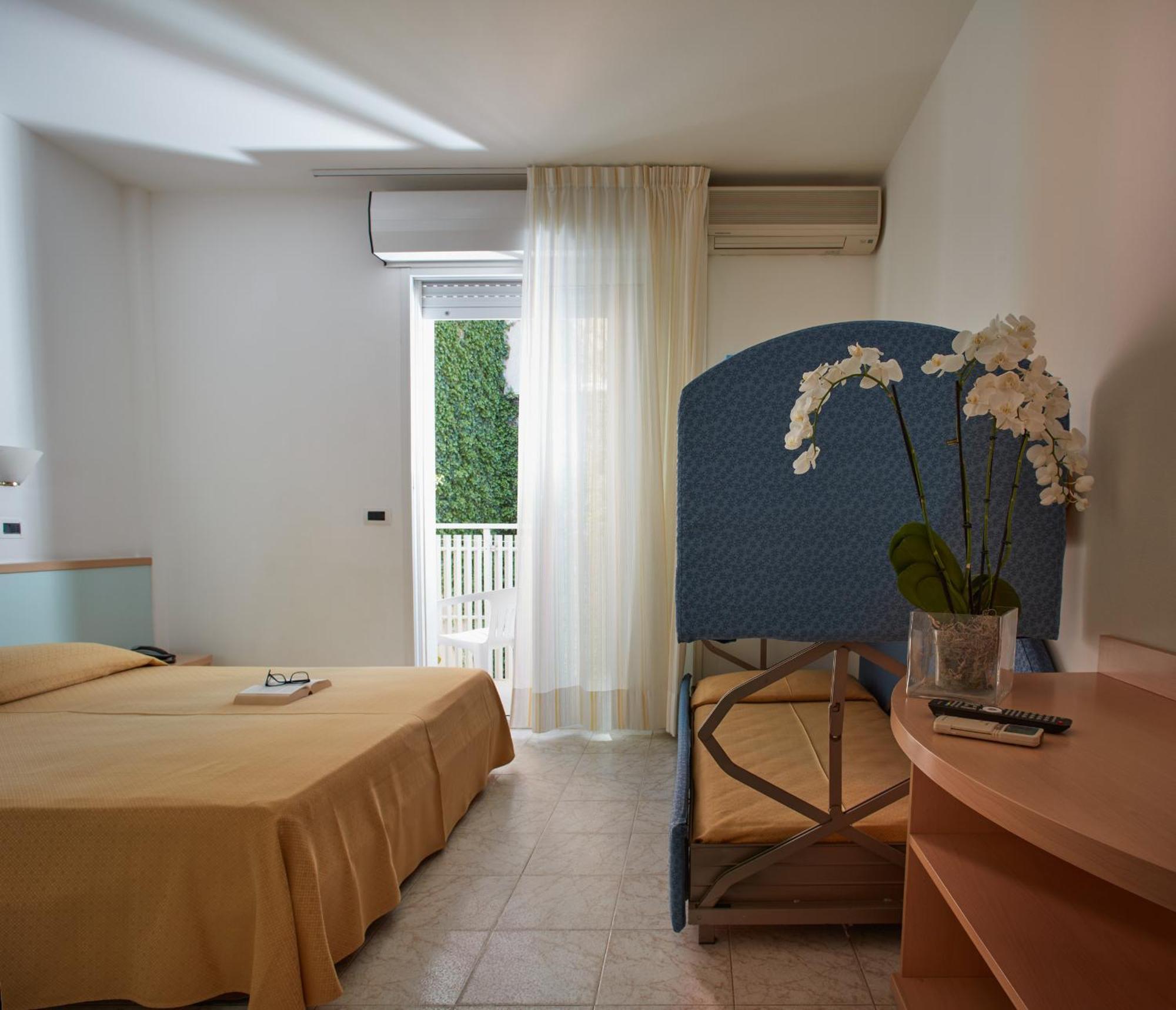 Hotel Pelikan Lignano Sabbiadoro Extérieur photo