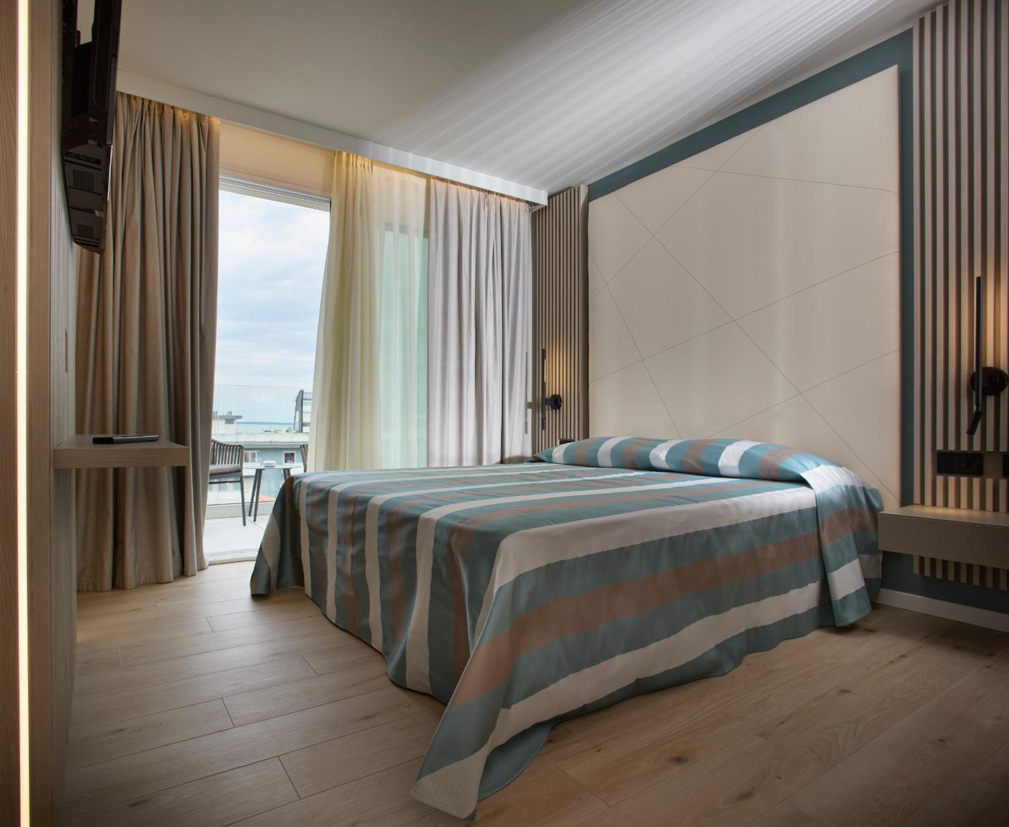 Hotel Pelikan Lignano Sabbiadoro Extérieur photo