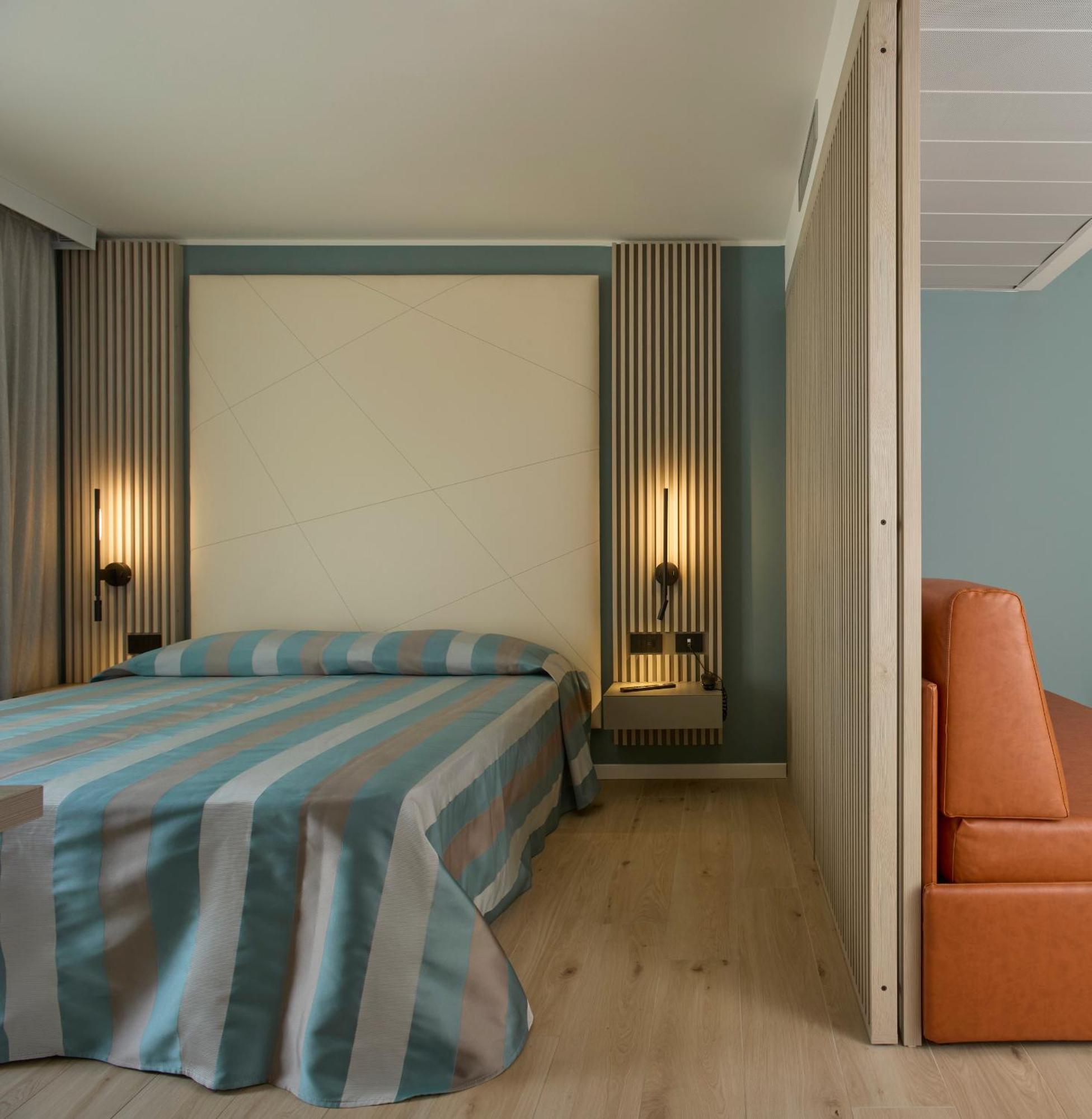Hotel Pelikan Lignano Sabbiadoro Extérieur photo